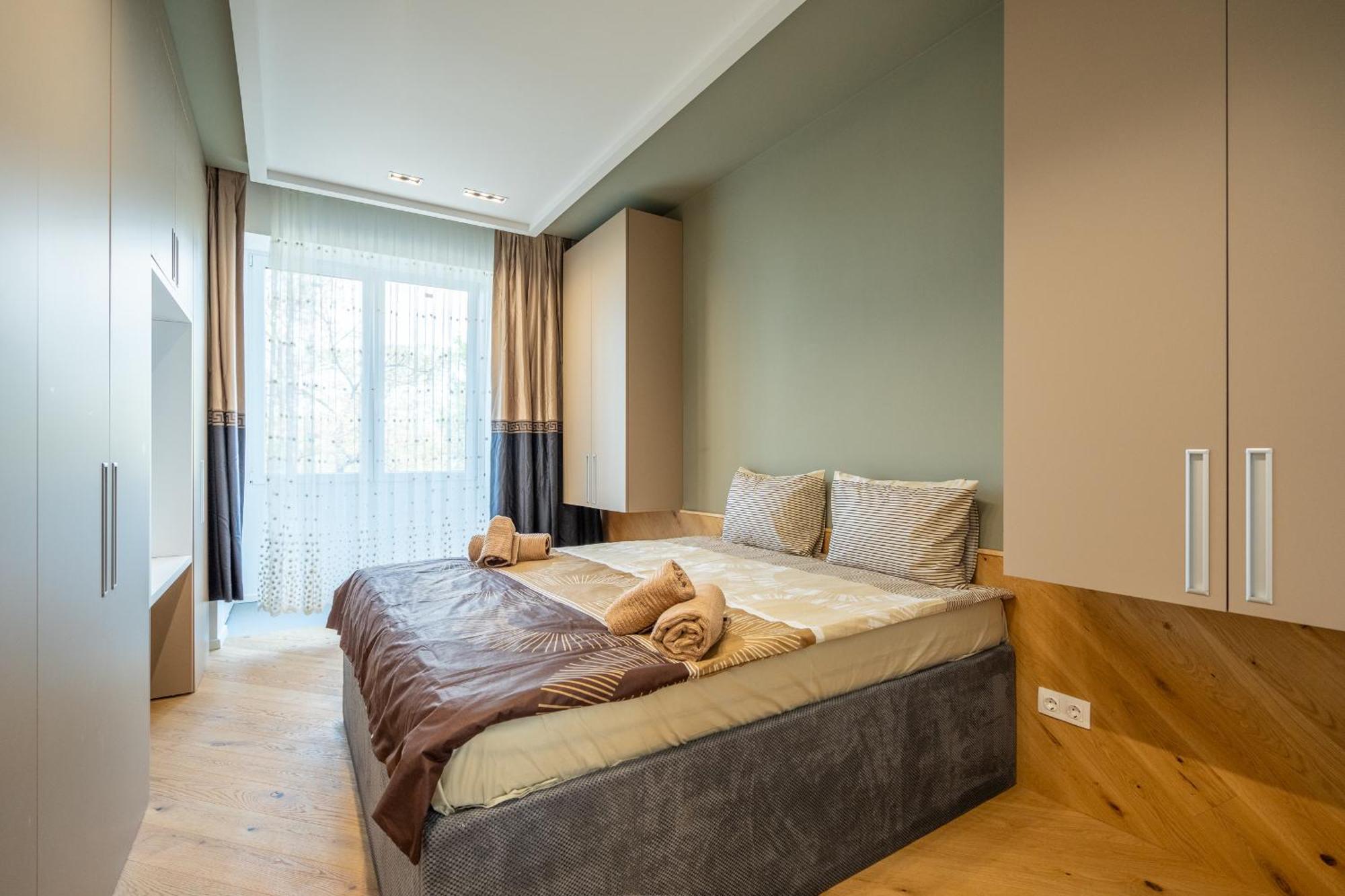 Apartment 2bdr District *